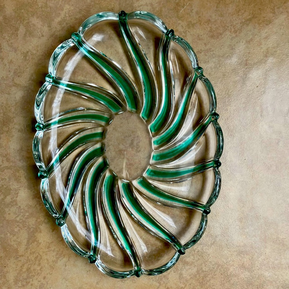 MIKASA green peppermint swirl candy dish